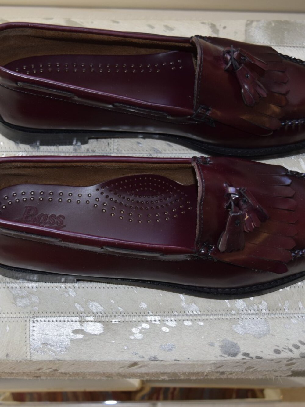 Men's Cordovan Bass "Layton" Loafer- Size 12 D